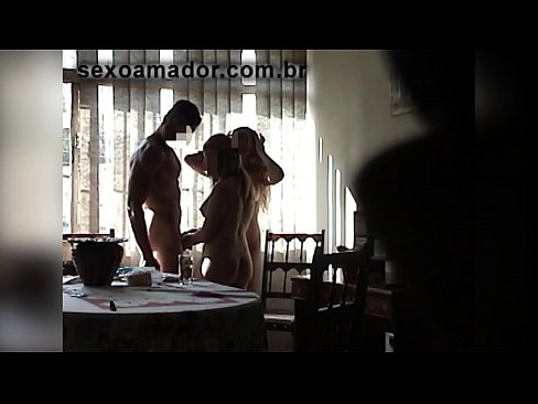 ❤️ دوستان سکس یک مرد غول پیکر و سه نفری را با او دعوت می کنند ❌ فیلم جنسی در fa.xxxtun.ru ️❤